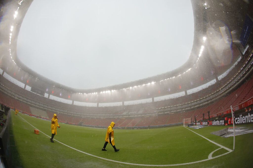 Liga MX: ¿Por qué se retrasó el inicio del Chivas vs Xolos?