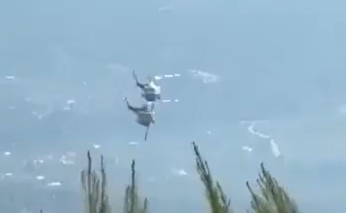Helicópteros antiincendios chocan en Grecia; hay dos muertos y dos heridos