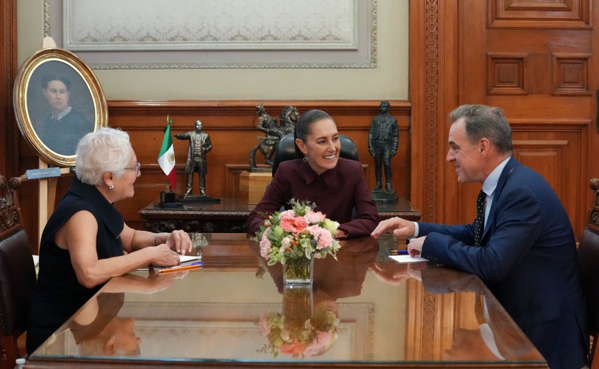 Sheinbaum dialoga con el historiador Niall Ferguson sobre la relación México-EE.UU.