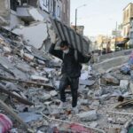 Al menos 329 personas han muerto en el terremoto de Colombia y 247 siguen desaparecidas