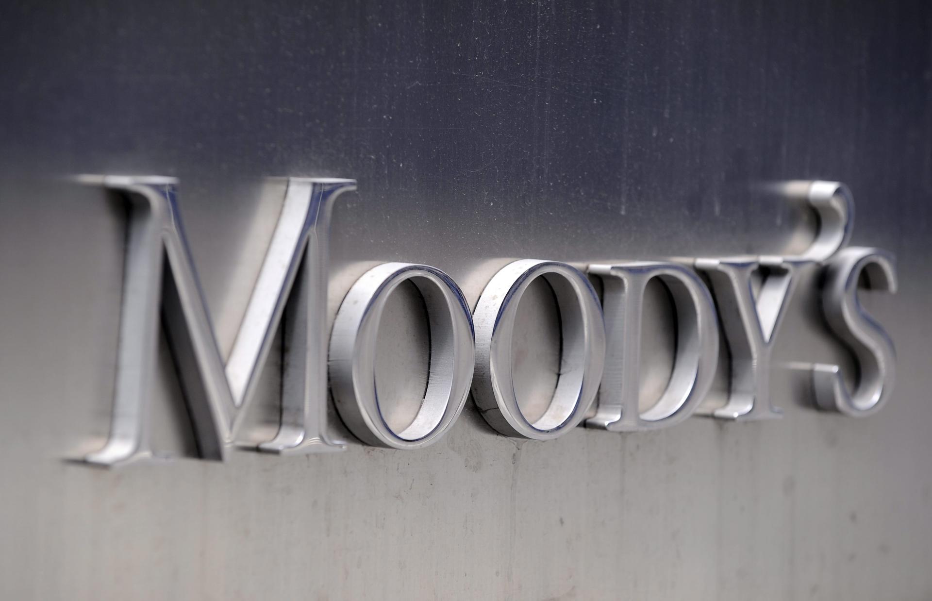 Moody’s calcula que México requiere un ajuste fiscal equivalente al 2.4 % del PIB