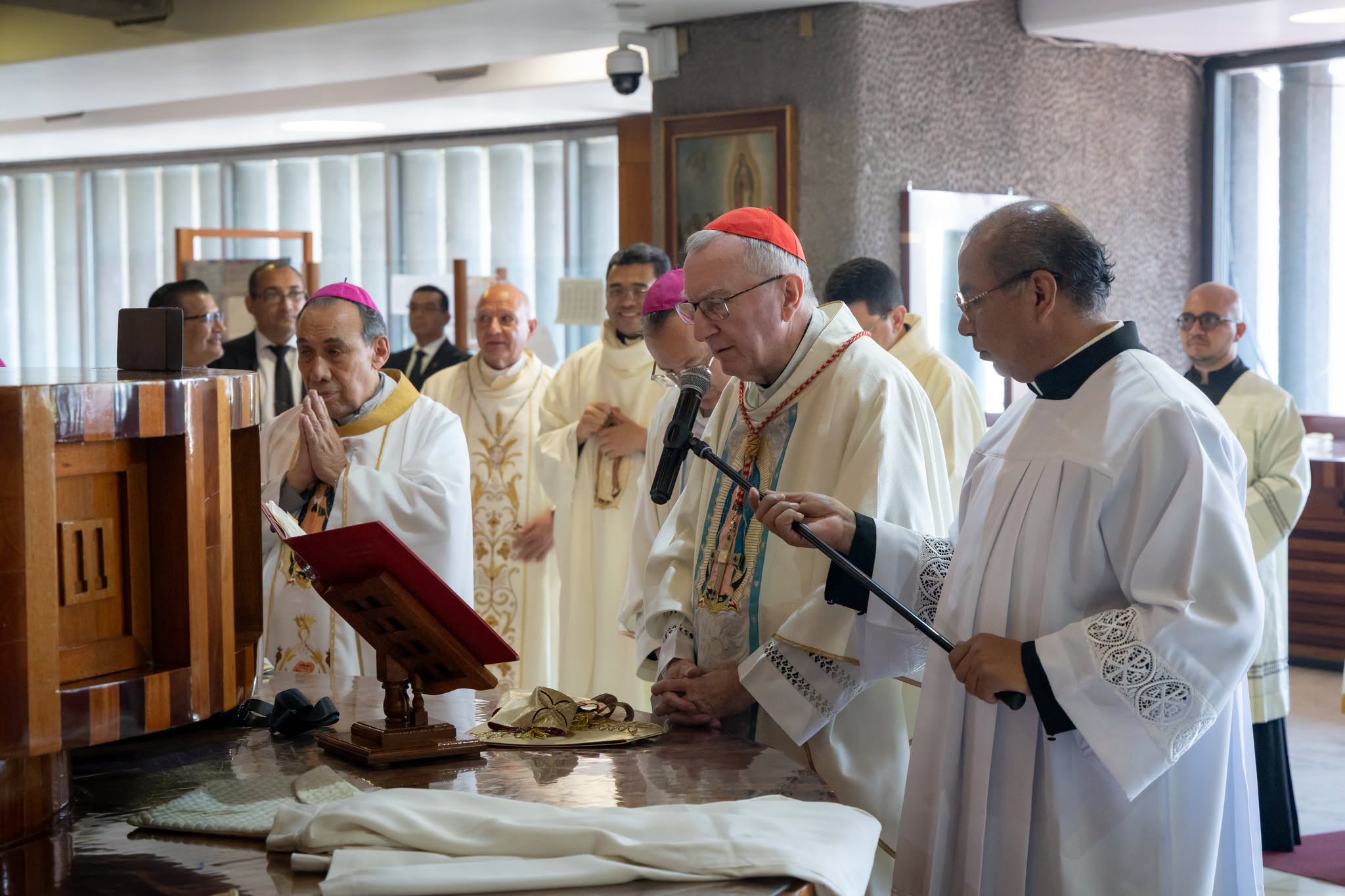 Desde la Basílica de Guadalupe, el cardenal Pietro Parolin llama a orar por las madres buscadoras