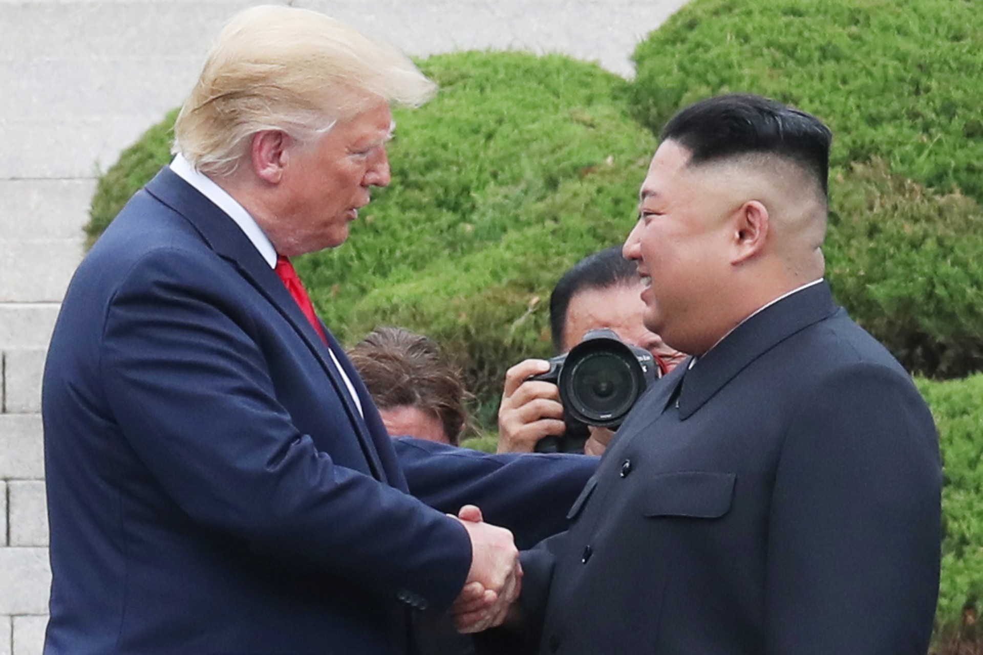Trump presiona para celebrar una nueva cumbre con Kim Jong-un este otoño