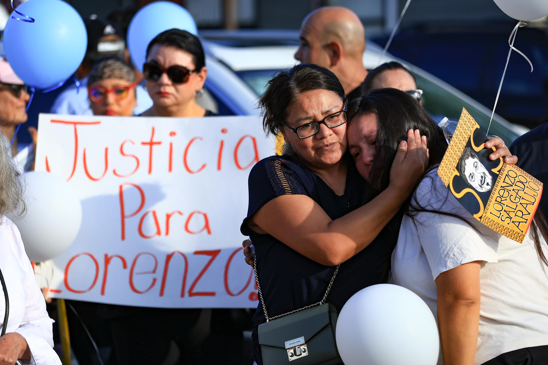 Houston recuerda a Lorenzo Salgado un mes después de morir por disparos de ICE Houston recuerda a Lorenzo Salgado un mes después de morir por disparos de ICE