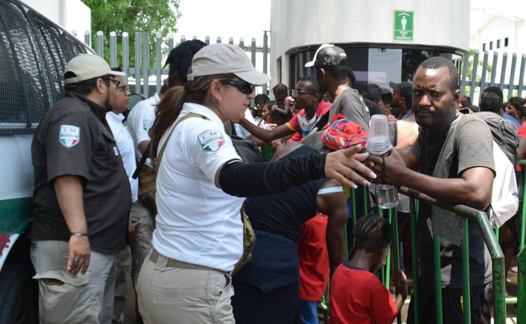 INM remite a dos personas por motín en estación migratoria Siglo XXI