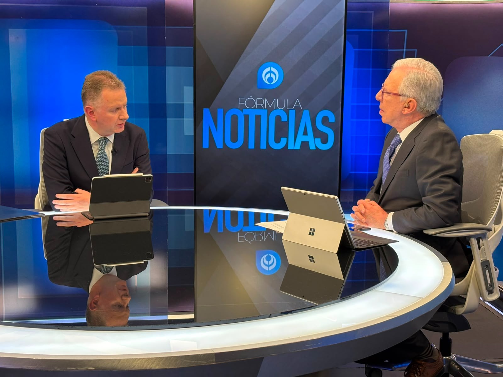 Los celulares en niños y adolescentes: la reflexión del Dr. Lozano Díez