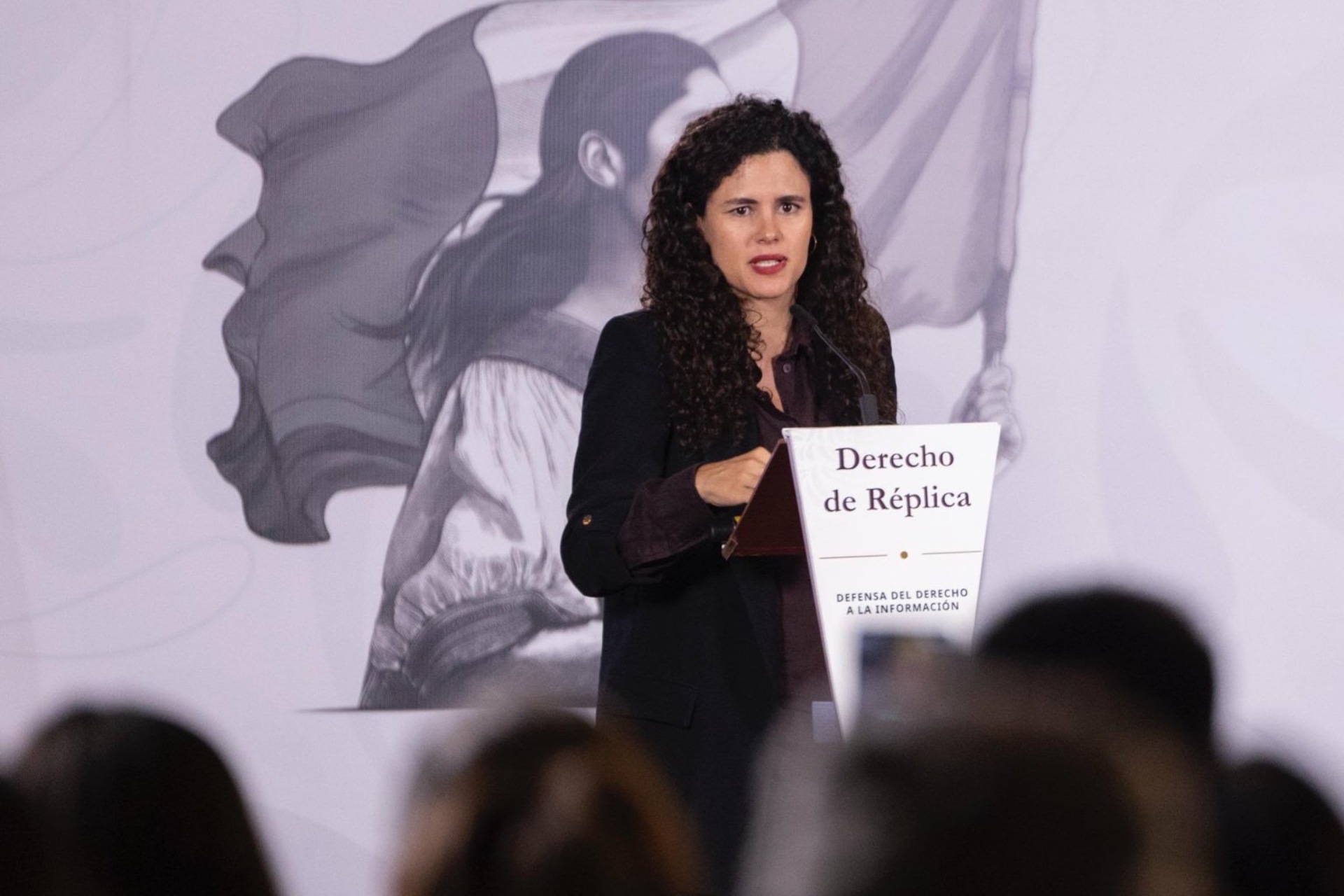 Luisa Alcalde: La 4T protege la libertad de expresión, Gobierno no tiene “listas negras” de periodistas y medios críticos