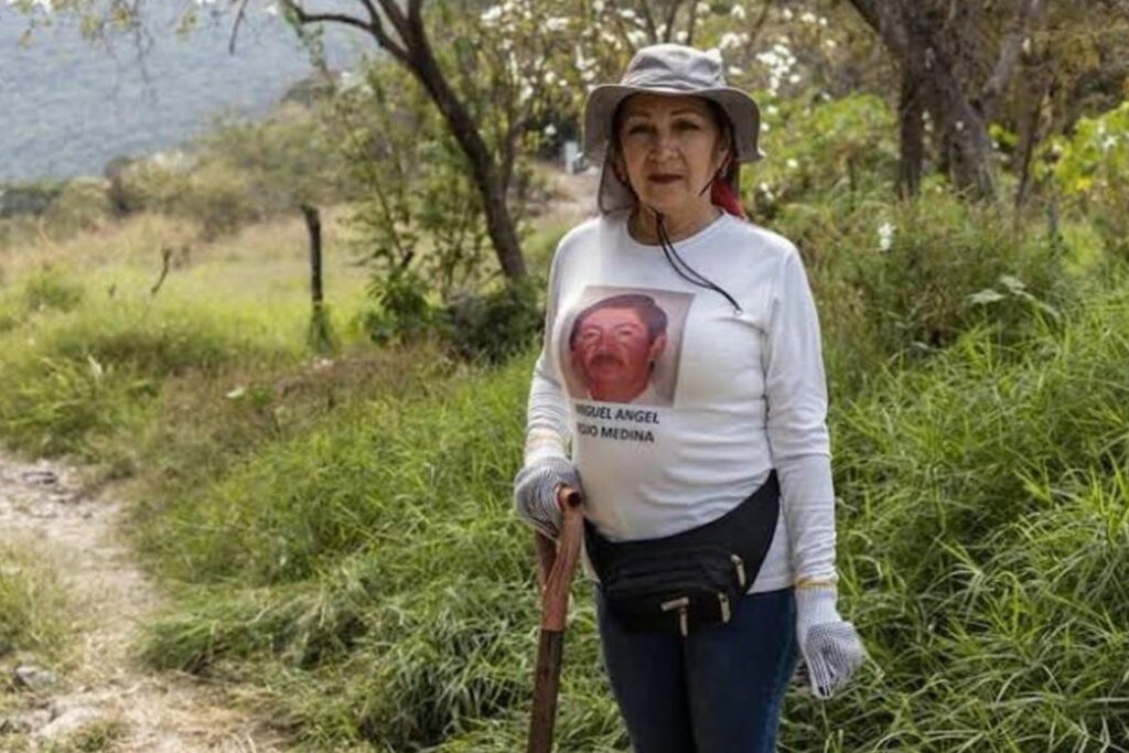 Atacan a balazos a madre buscadora Alma Rosa Rojo en Sinaloa