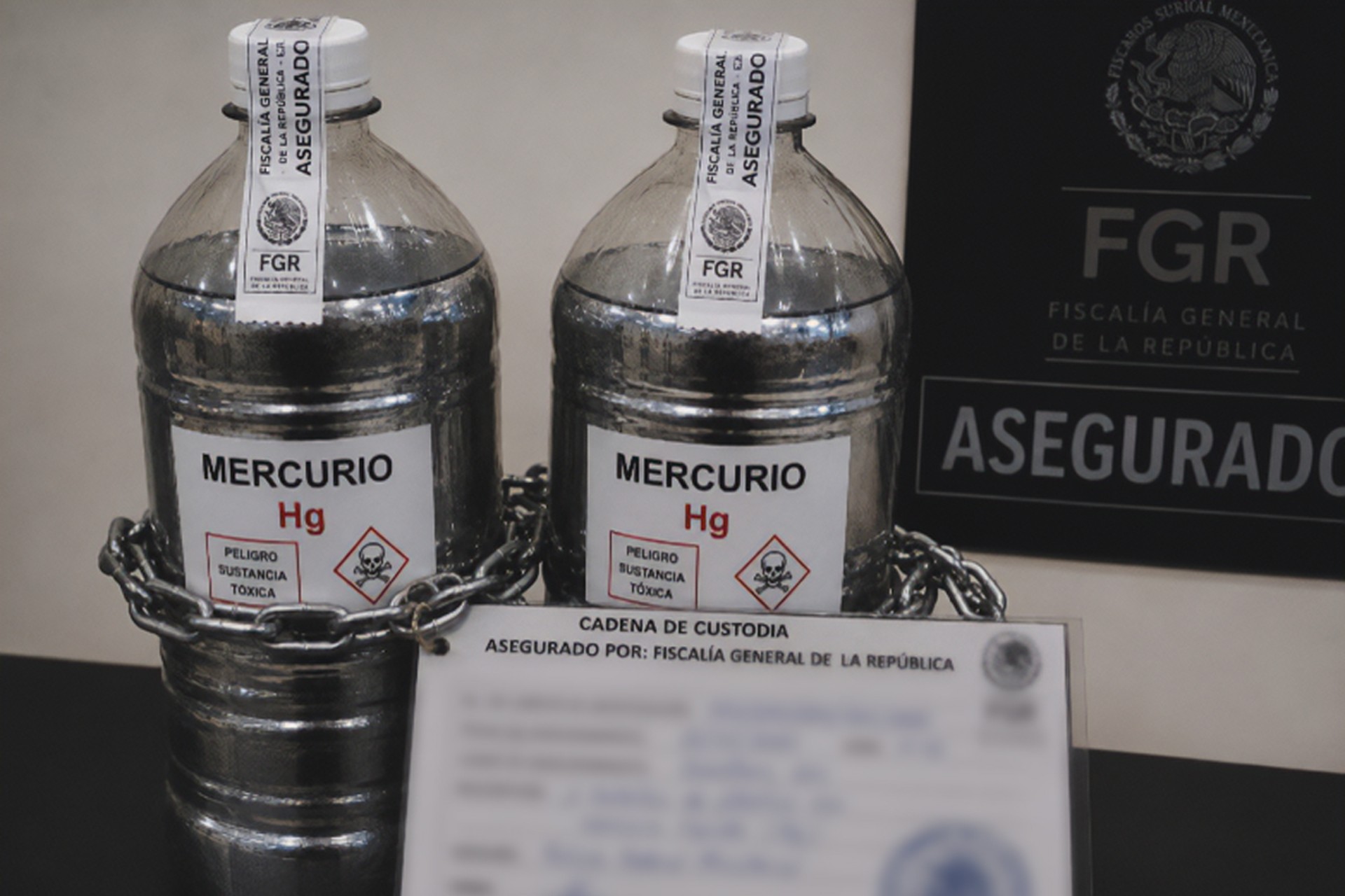 Investigan el hallazgo de 1.2 litros de mercurio en Pinal de Amoles, Querétaro