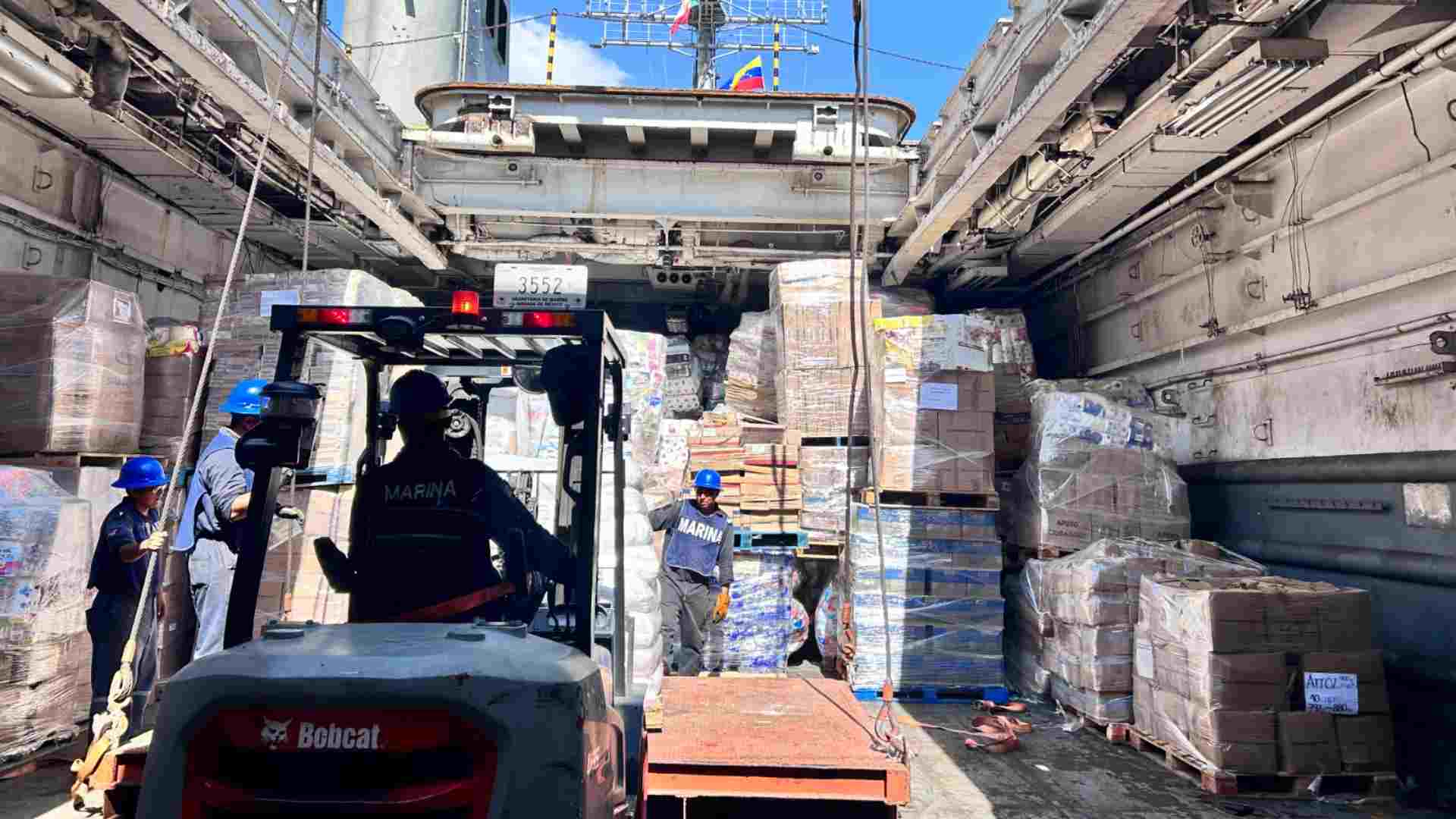 México entrega más de 718 toneladas de ayuda humanitaria a comunidades afectadas en Venezuela
