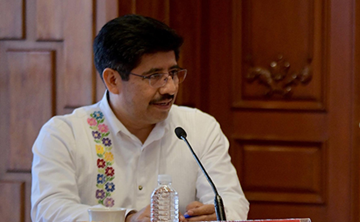 Ministro Hugo Aguilar ve “decadencia” en el servicio público mexicano