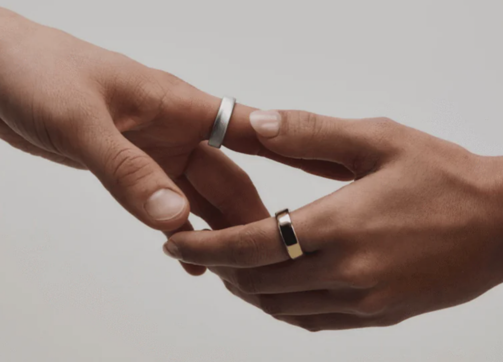 Oura Ring 5 apuesta por la salud 24/7 con un diseño más pequeño y nuevos sensores - oura-ring-5-a-1024x737