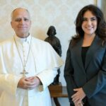 Papa León XIV se reúne con la mexicana María Montserrat Alvarado