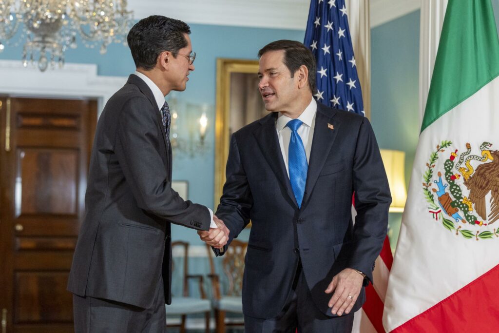 Marco Rubio recibe al canciller Roberto Velasco en medio del diálogo para alcanzar un acuerdo comercial