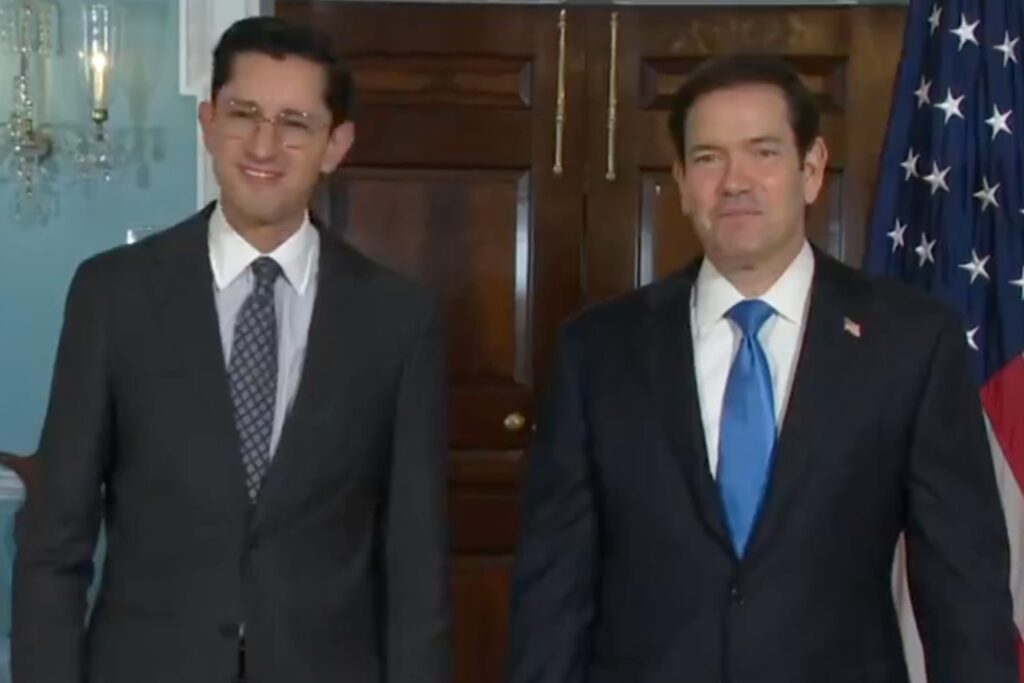 Marco Rubio recibe al canciller Roberto Velasco en medio del diálogo para alcanzar un acuerdo comercial