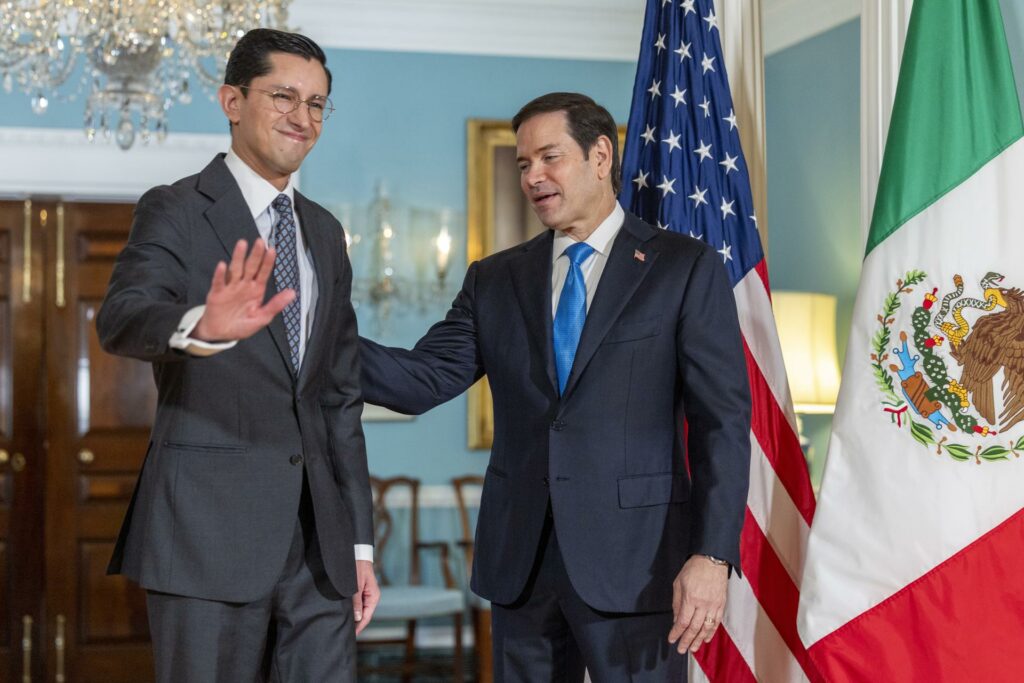 Marco Rubio y Roberto Velasco hablan sobre migración, fentanilo y lucha contra cárteles