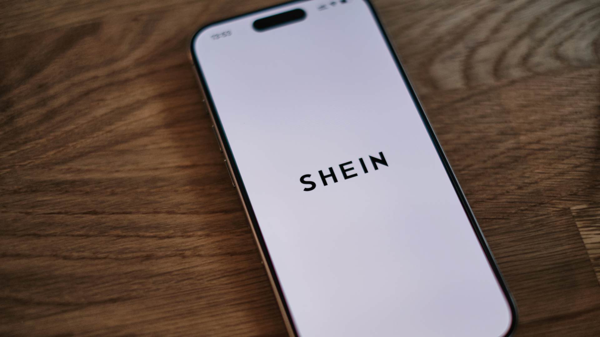 Shein cae un 10 % en los primeros minutos de la sesión tras su esperado debut en Hong Kong