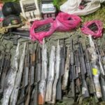 Golpe al crimen en Sinaloa: 8 detenidos, 33 armas largas y explosivos asegurados