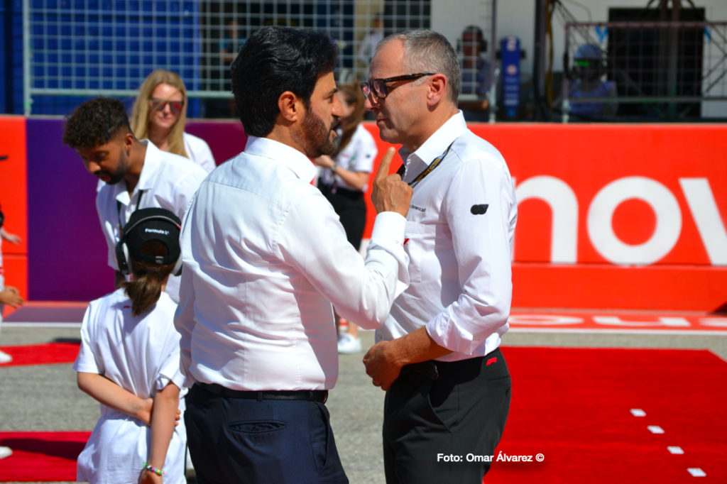 Malasia regresa al calendario de la F1 este año - sulayem-domenicali-grid-1-1024x682
