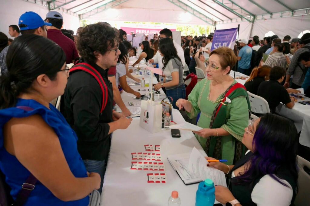 Veracruz se posiciona entre los estados con mayor ocupación laboral del país - whatsapp-image-2026-08-27-at-25741-pm-1024x683