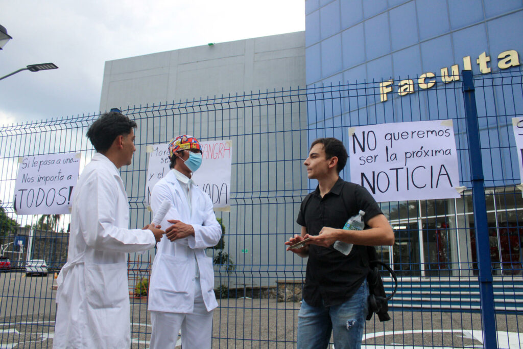 "¿Dónde está la seguridad?", claman en Morelos tras nuevos asesinatos de estudiantes - 0078a0edb5e20087c201bfbd8e62f1ee89d8cef5w-1024x683
