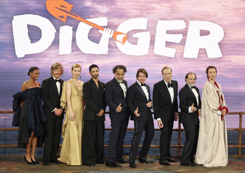 Alejandro González Iñárritu y Tom Cruise presentan 'Digger' en México - 168a46e4d55c93955aec20879dd3f9ca5d1da985w-1024x724