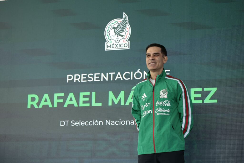 Hirving Lozano y Germán Berterame, novedades en primera lista de Rafa Márquez con México