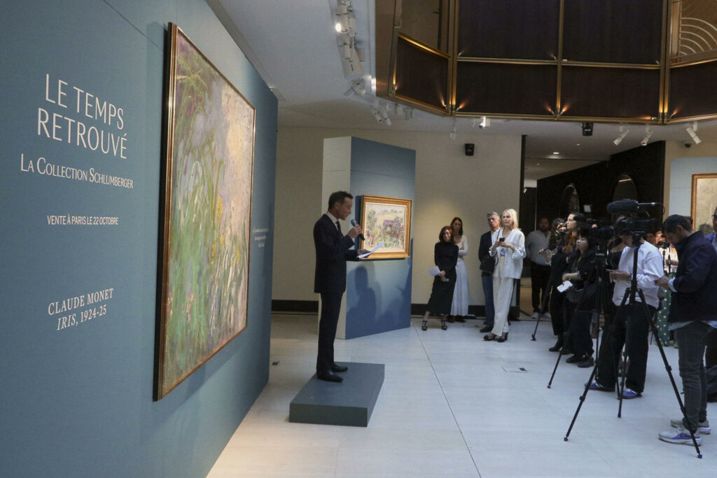 A subasta 'Iris', de Monet, por 30 millones de euros, récord para una pintura en Francia - 49cbe6b9daaf8852571eaa92c4b139340005df5aw-1024x683