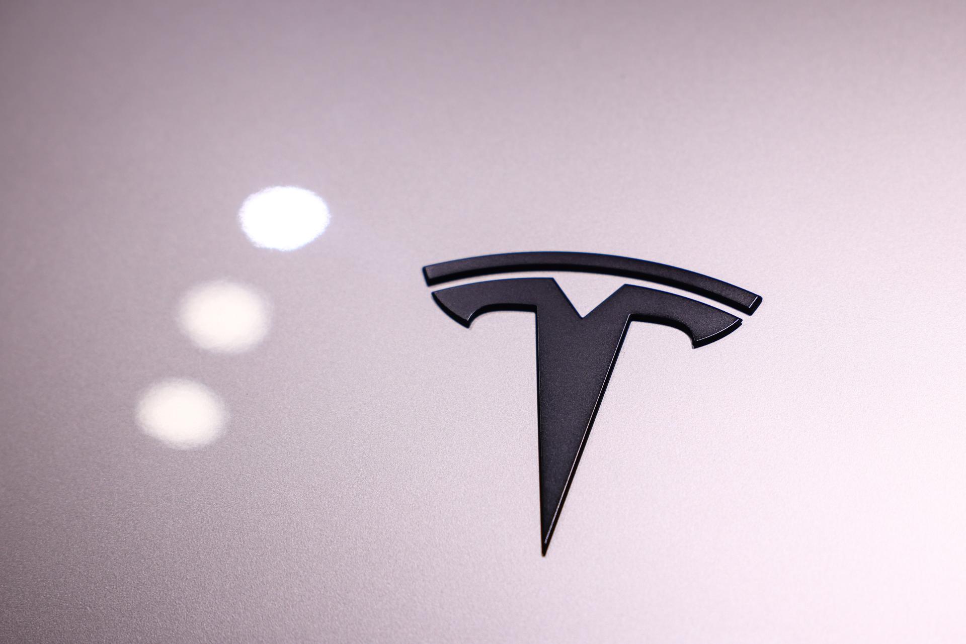 Tesla prevé ampliar su flota de robotaxis a millones de vehículos en los próximos meses