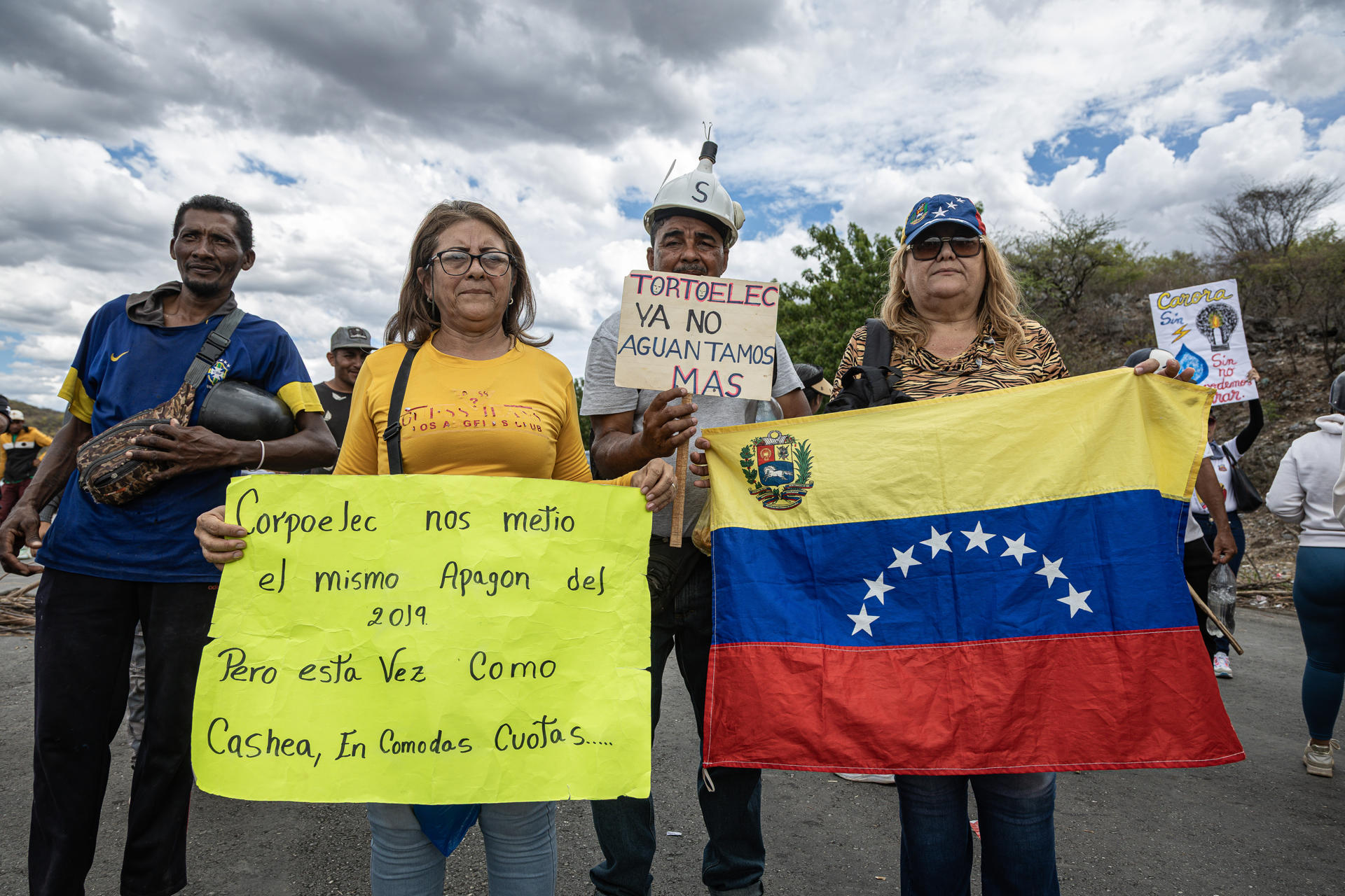 Protestan contra cortes eléctricos en el noroeste de Venezuela y piden respuestas a Trump