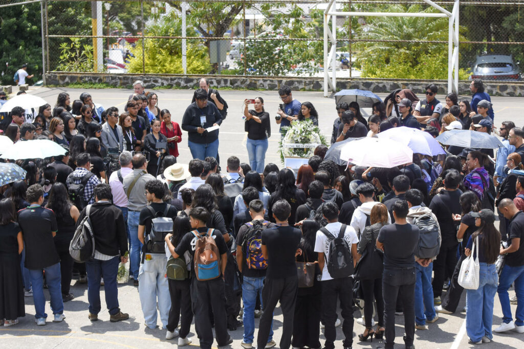 ¿Por qué las autoridades investigan como feminicidio el asesinato de la española Claudia Tacoronte? - b72cce7dec23ac9820f1fac32ef3a3a61f275fb7w-1024x683