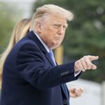 El juez cuestiona el proceso usado por Trump para vetar en la Casa Blanca a tres medios