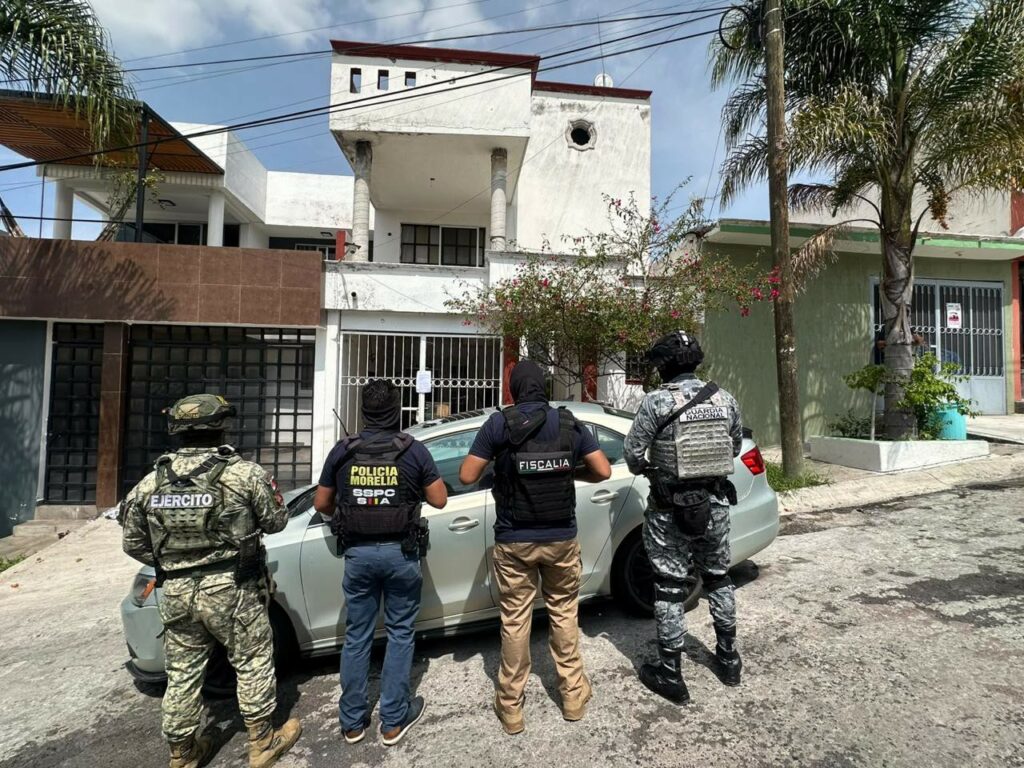Cateos en Morelia dejan siete detenidos y más de 2 mil 900 dosis de droga aseguradas