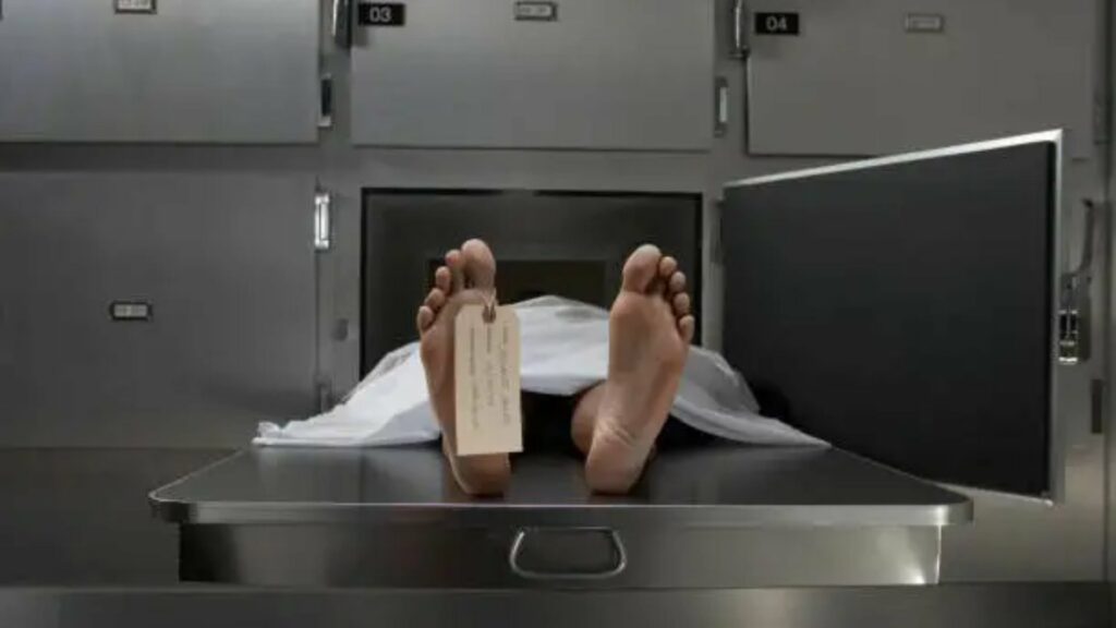 Condenan en Chile a mujer por esconder 11 años el cadáver de su madre para cobrar pensión