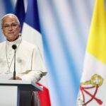 “Cuidado con la ilusión del rearme”, el papa León XIV advierte a Europa