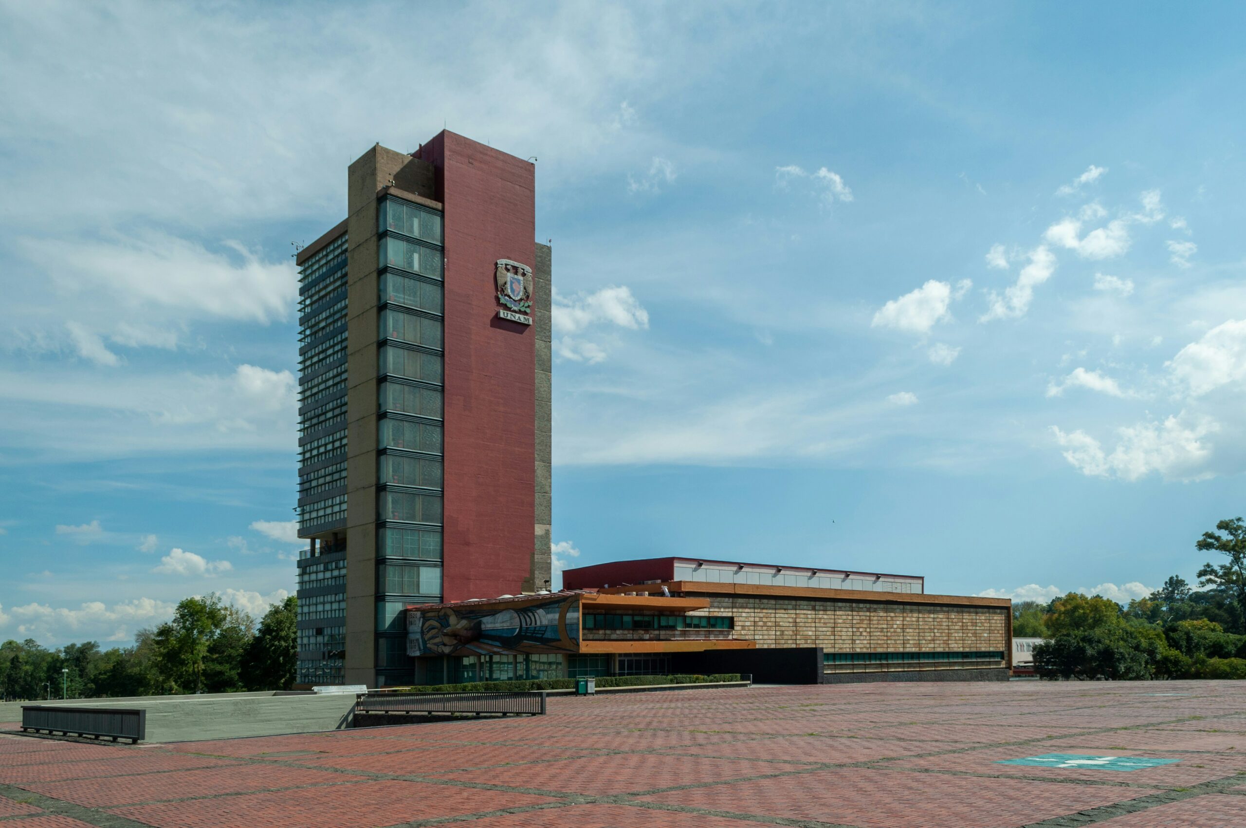 475 años de Universidad en México 475 años de Universidad en México