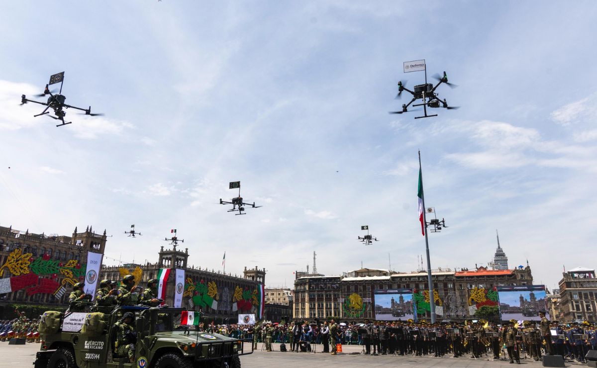 Fotos y videos: Así se vivió el desfile del 216 Aniversario de la Independencia de México - desfile-del-16-de-septiembre-4