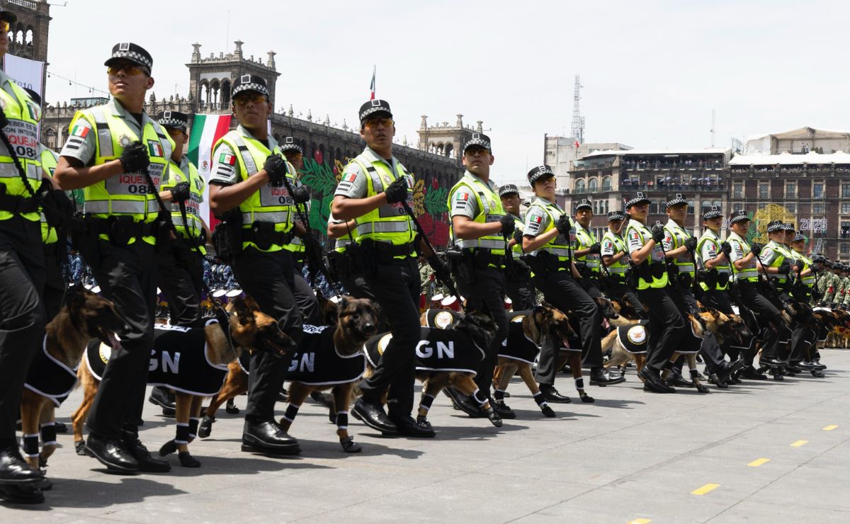 Fotos y videos: Así se vivió el desfile del 216 Aniversario de la Independencia de México - desfile-del-16-de-septiembre-5