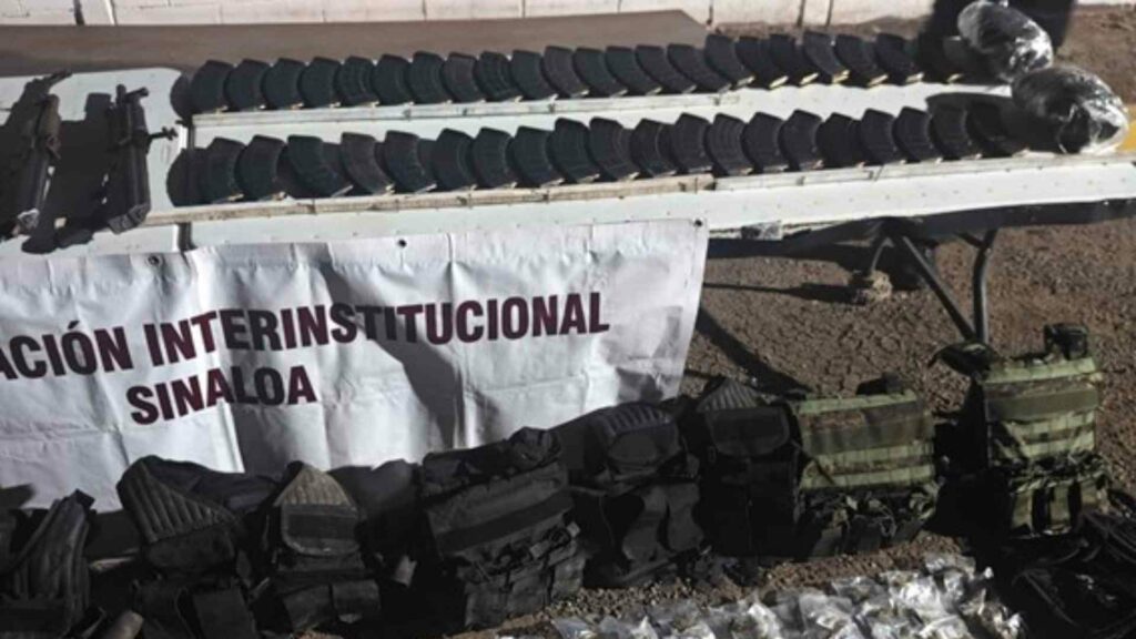 Detienen a nueve personas y aseguran armas y droga en Culiacán - detienen-a-nueve-personas-y-aseguran-armas-y-droga-en-culiacan-1-1024x576