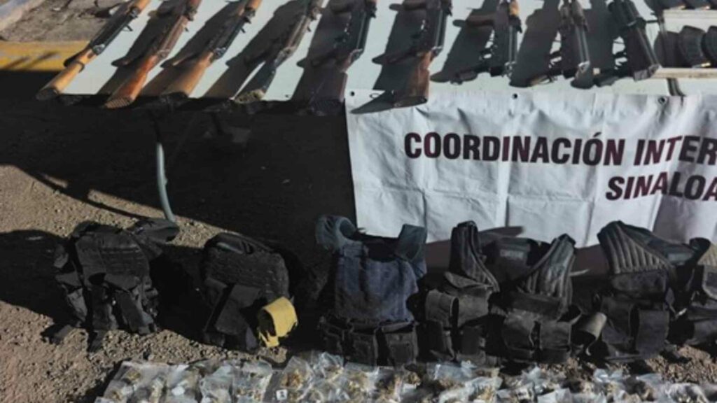 Detienen a nueve personas y aseguran armas y droga en Culiacán - detienen-a-nueve-personas-y-aseguran-armas-y-droga-en-culiacan-2-1024x576