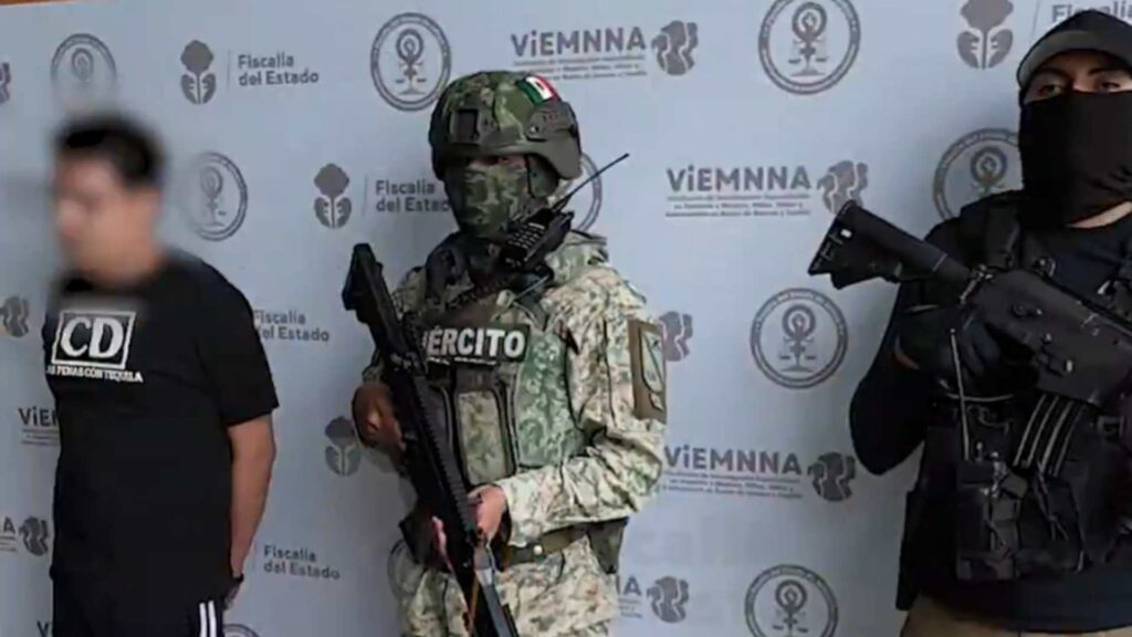 Detienen al “influencer” Óscar Adrián, excolaborador de Badabun, por presunta trata y pornografía infantil