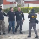 Detenidos por los homicidios del tecladista de Camilo Séptimo y su familia ingresan al Penal de Barrientos