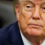 Medios vetados de la Casa Blanca demandan al gobierno de Trump