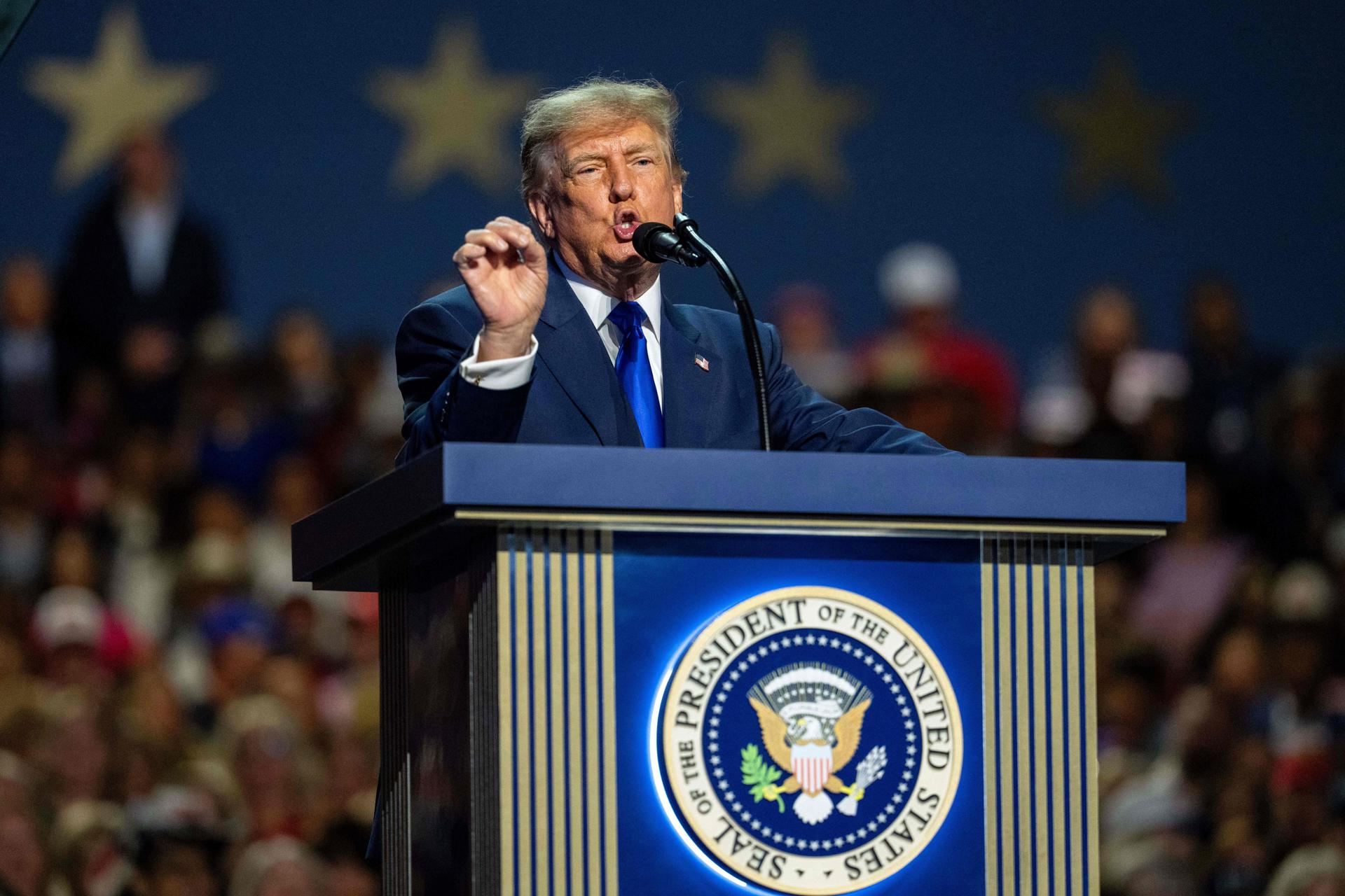 “Imaginen que votan por mí”: El plan de Trump para ganar las elecciones de medio término “Imaginen que votan por mí”: El plan de Trump para ganar las elecciones de medio término