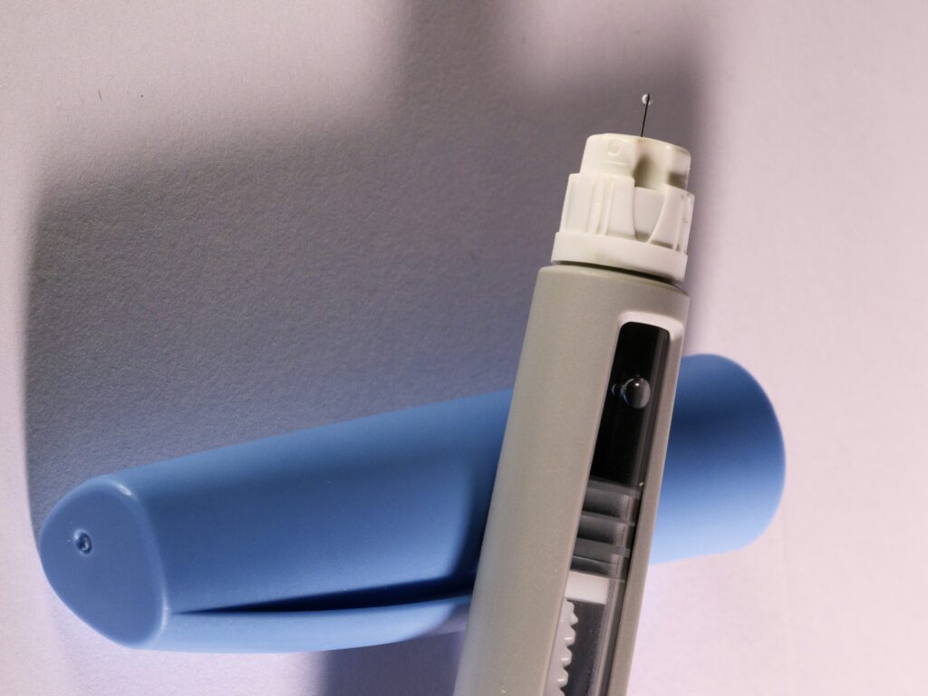 Inyecciones milagro: Los peligros ocultos de perder peso sin control médico Inyecciones milagro: Los peligros ocultos de perder peso sin control médico
