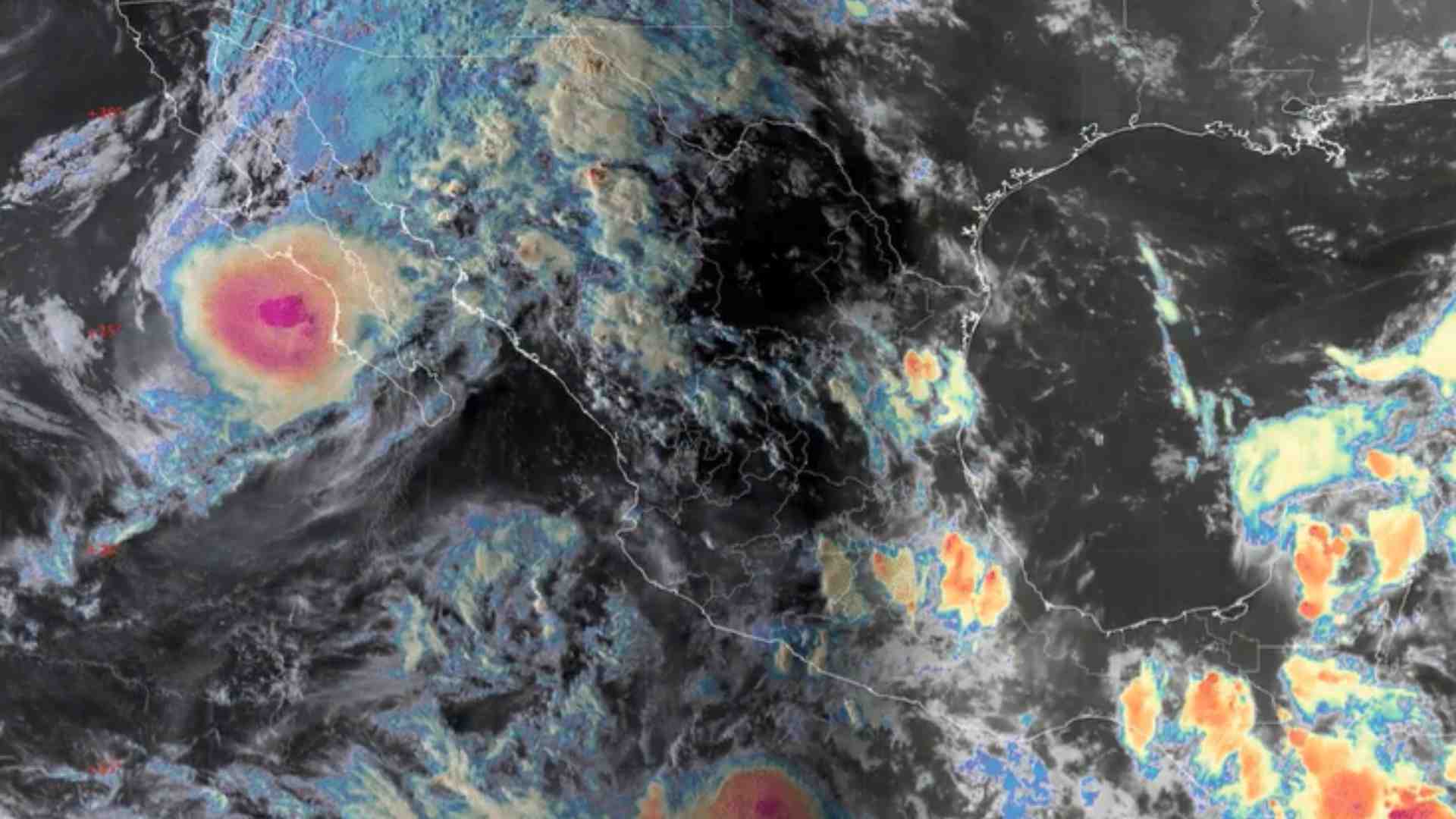 Huracán ‘Polo’ a punto de tocar tierra en BCS; prevén lluvias torrenciales