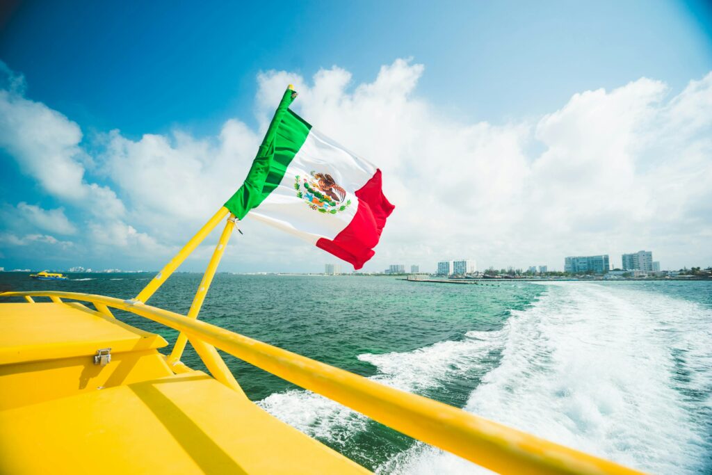 Anuncian nuevas rutas aéreas y conexiones internacionales para Cancún - joseph-barrientos-haoabvj45pu-unsplash-1024x683