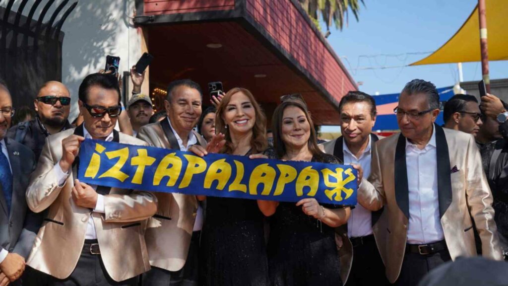 Los Ángeles Azules reciben homenaje en LA y encabezarán El Grito 2026 - los-angeles-azules-reciben-homenaje-en-los-angeles-y-encabezaran-el-grito-2026-1-1024x576