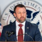 Avión del secretario del Seguridad de EE.UU. sufre avería y aterriza de emergencia