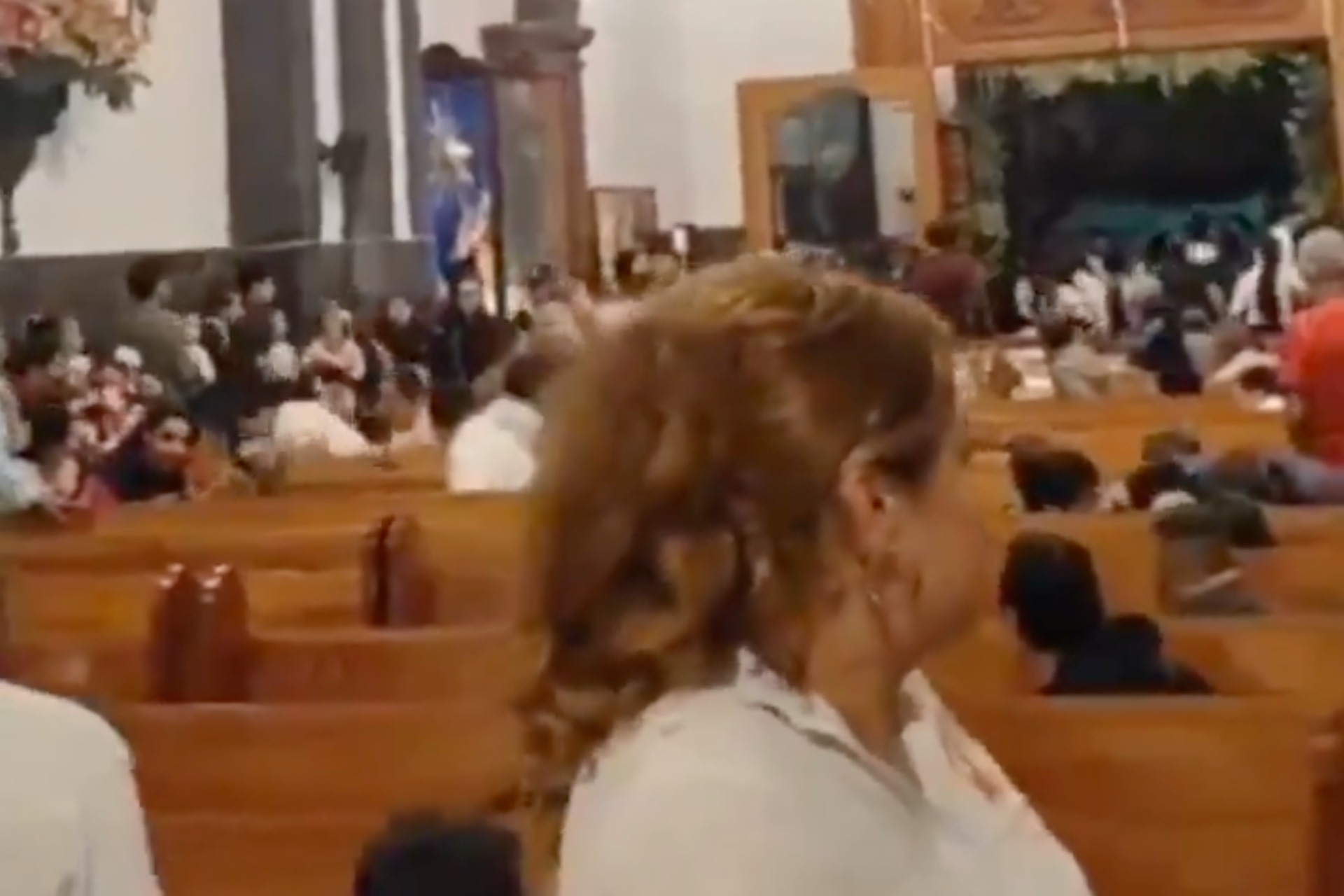 Video: Asesinan a mujer durante festividad religiosa en Valle de Santiago, Guanajuato
